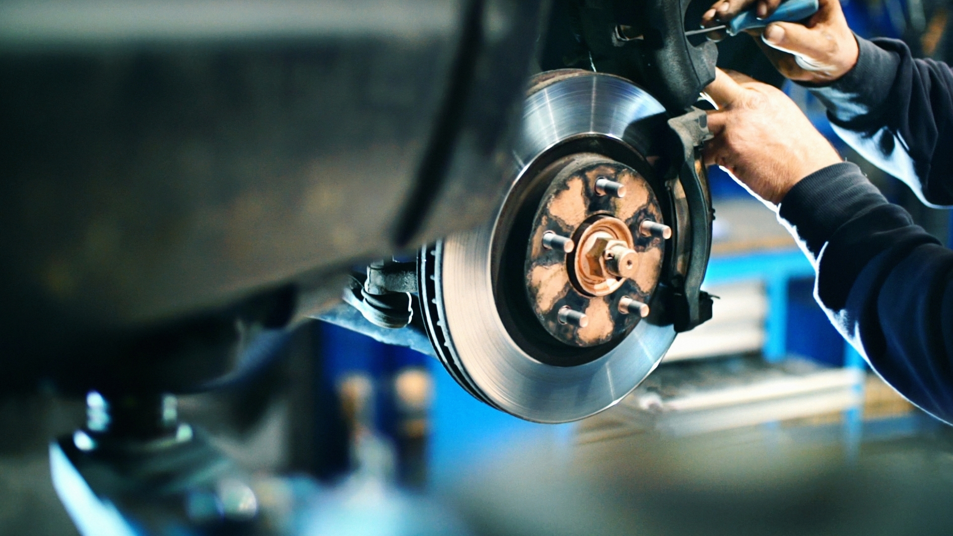 Why Are My Car Brakes Squeaking? | How to Fix Squeaky Brakes?